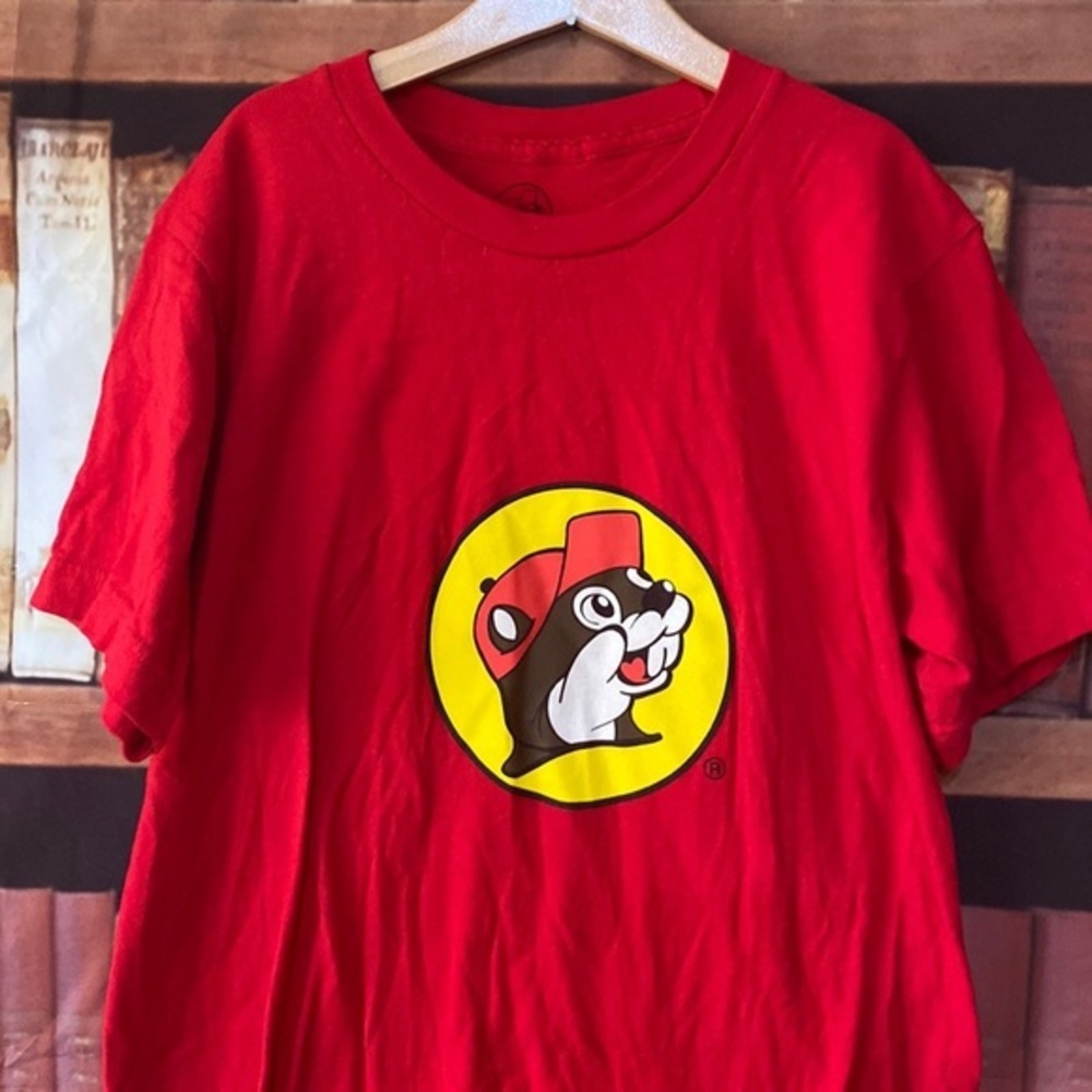 Buc-ee's Classic Beaver Logo Red T-Shirt Adult Small Unisex Cotton